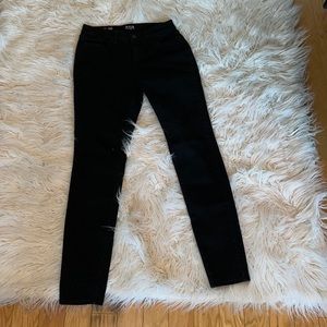 Women’s A.N.A size 8, tall, mid rise, skinny jeans.